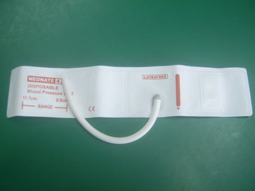 中国 使い捨て可能な小児科の血圧の袖口の二重/単一の管、42~55cmの長さ サプライヤー