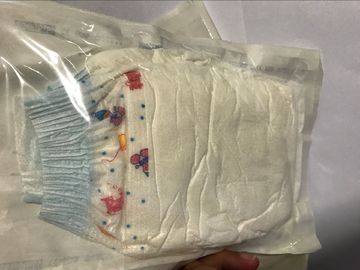 中国 光線療法の使い捨て可能な赤ん坊プロダクト生物分解性の使い捨て可能なおむつの非編まれた布 サプライヤー